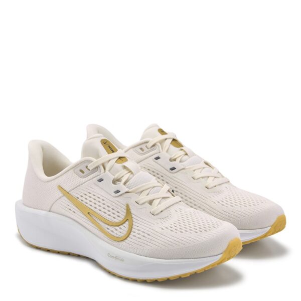 Nike Women's Quest 6 Running Shoes (Beige/Gold/Gum) - Size 10.0 M
